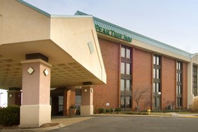 Pear Tree Inn Arnold - St. Louis