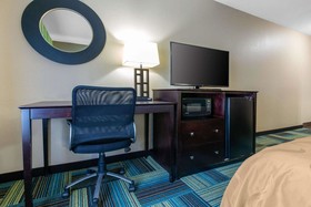 Quality Inn & Suites Arnold – St Louis