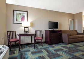 Quality Inn & Suites Arnold – St Louis