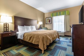 Quality Inn & Suites Arnold – St Louis