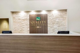 Quality Inn & Suites Arnold – St Louis