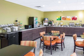 Quality Inn & Suites Arnold – St Louis