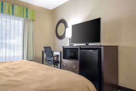 Quality Inn & Suites Arnold – St Louis