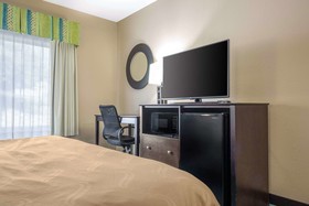 Quality Inn & Suites Arnold – St Louis
