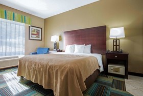 Quality Inn & Suites Arnold – St Louis