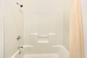 Travelodge by Wyndham St. Louis