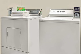 Travelodge by Wyndham St. Louis