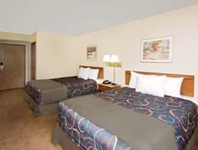 Days Inn by Wyndham Boonville