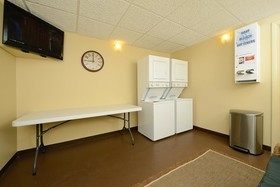 Best Western Plus Landing View Inn & Suites