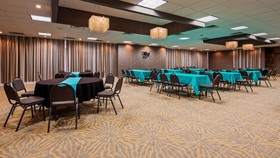 Best Western Plus Landing View Inn & Suites