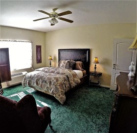 Bradford House Bed & Breakfast