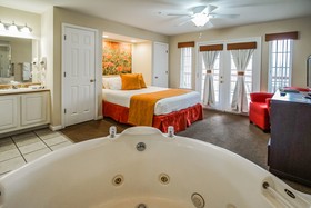 Grand Crowne Resorts - Grand Crowne