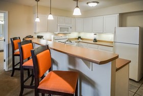 Grand Crowne Resorts - Grand Crowne