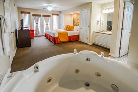 Grand Crowne Resorts - Grand Crowne