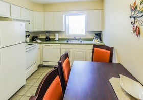 Grand Crowne Resorts - Grand Crowne