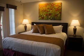 Grand Crowne Resorts - Grand Crowne