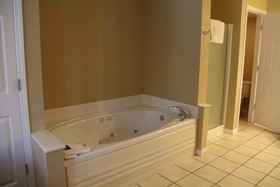 Grand Crowne Resorts - Grand Crowne