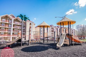 Grand Crowne Resorts - Grand Crowne