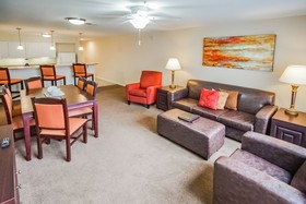 Grand Crowne Resorts - Grand Crowne