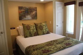 Grand Crowne Resorts - Grand Crowne