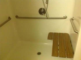 Grand View Inn & Suites