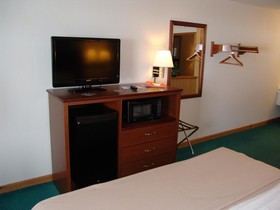 Super 8 by Wyndham Branson / Shepherd of the Hills Exwy