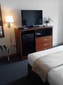 Super 8 by Wyndham Branson / Shepherd of the Hills Exwy