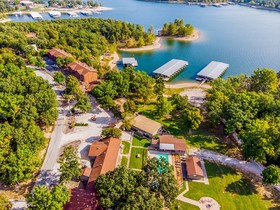 Table Rock Resorts at Indian Point