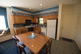 Escapes! to Branson Yacht Club