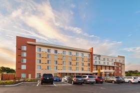 Courtyard by Marriott St. Louis Brentwood