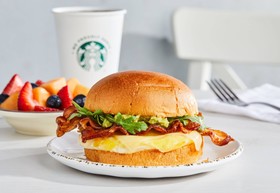 Courtyard by Marriott St. Louis Brentwood