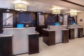 Embassy Suites St. Louis Airport