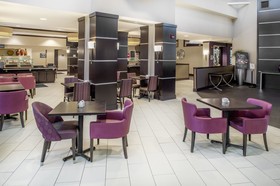 Embassy Suites St. Louis Airport