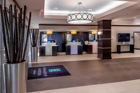 Embassy Suites St. Louis Airport