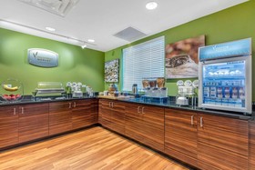 Mainstay Suites Saint Louis Airport
