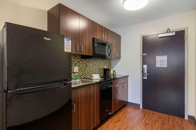 Mainstay Suites Saint Louis Airport