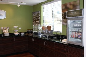 Mainstay Suites Saint Louis Airport