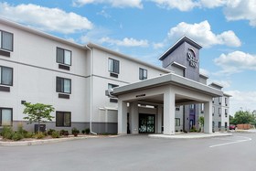 Mainstay Suites Saint Louis Airport