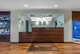 Mainstay Suites Saint Louis Airport