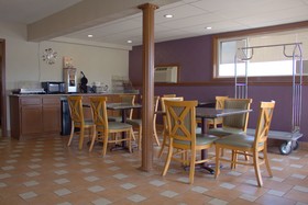 Red Roof Inn Cameron