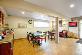 Red Roof Inn Cameron