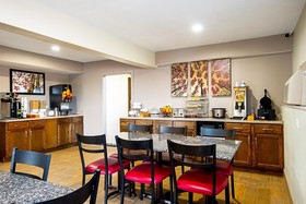 Red Roof Inn Cameron