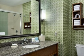 Hampton Inn & Suites Clayton/St Louis-Galleria Area