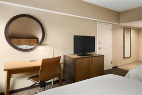 Hampton Inn & Suites Clayton/St Louis-Galleria Area