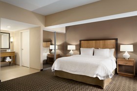 Hampton Inn & Suites Clayton/St Louis-Galleria Area