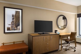 Hampton Inn & Suites Clayton/St Louis-Galleria Area