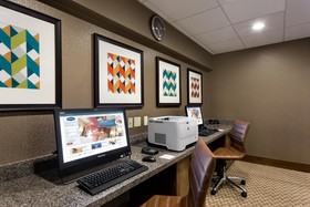 Hampton Inn & Suites Clayton/St Louis-Galleria Area