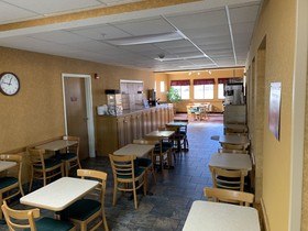 Parkfield Inn Clinton