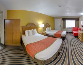 Westbridge Inn & Suites