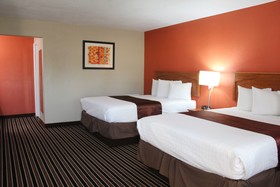 Westbridge Inn & Suites